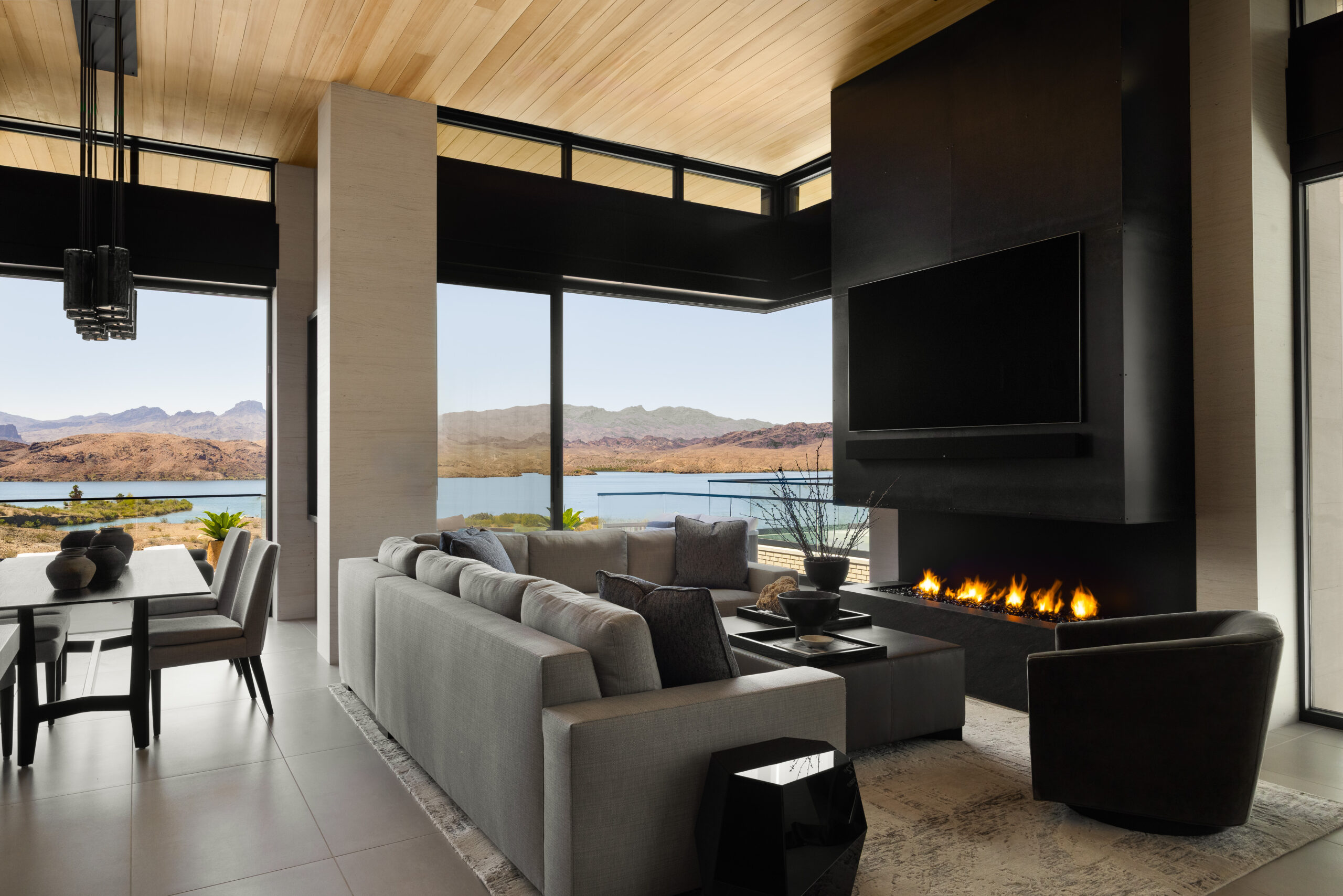 Luxury Living Room with View of the Lake